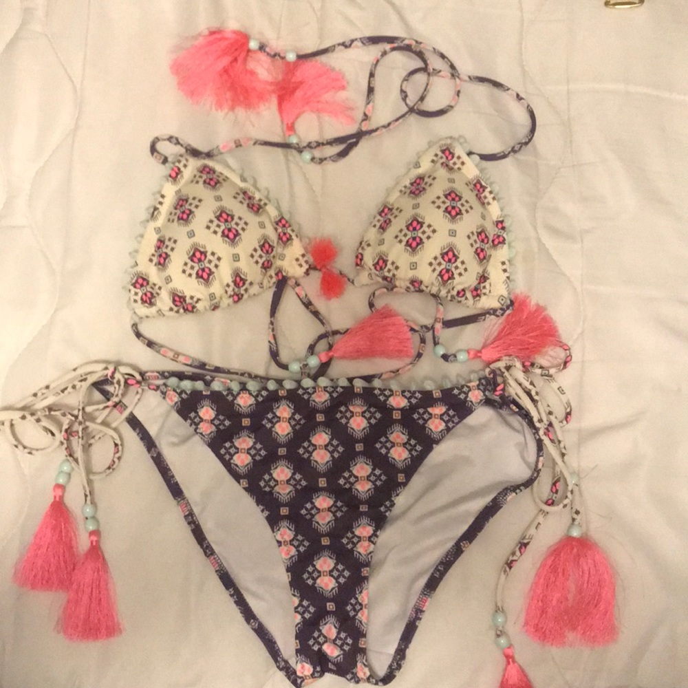 Victoria Secret bikini